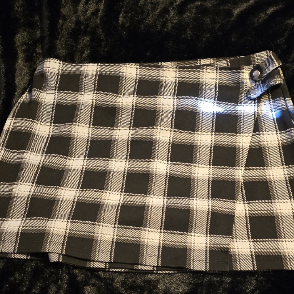 SO Black and White Plaid Mini Skirt